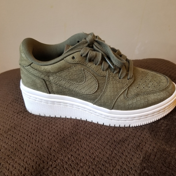 Nike Air Jordan shoes wedge - Picture 8 of 13